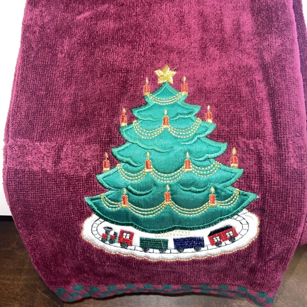 Vintage Christmas Holiday 3 pc Towel Set‎ Embroidered Appliqué Tree & Train